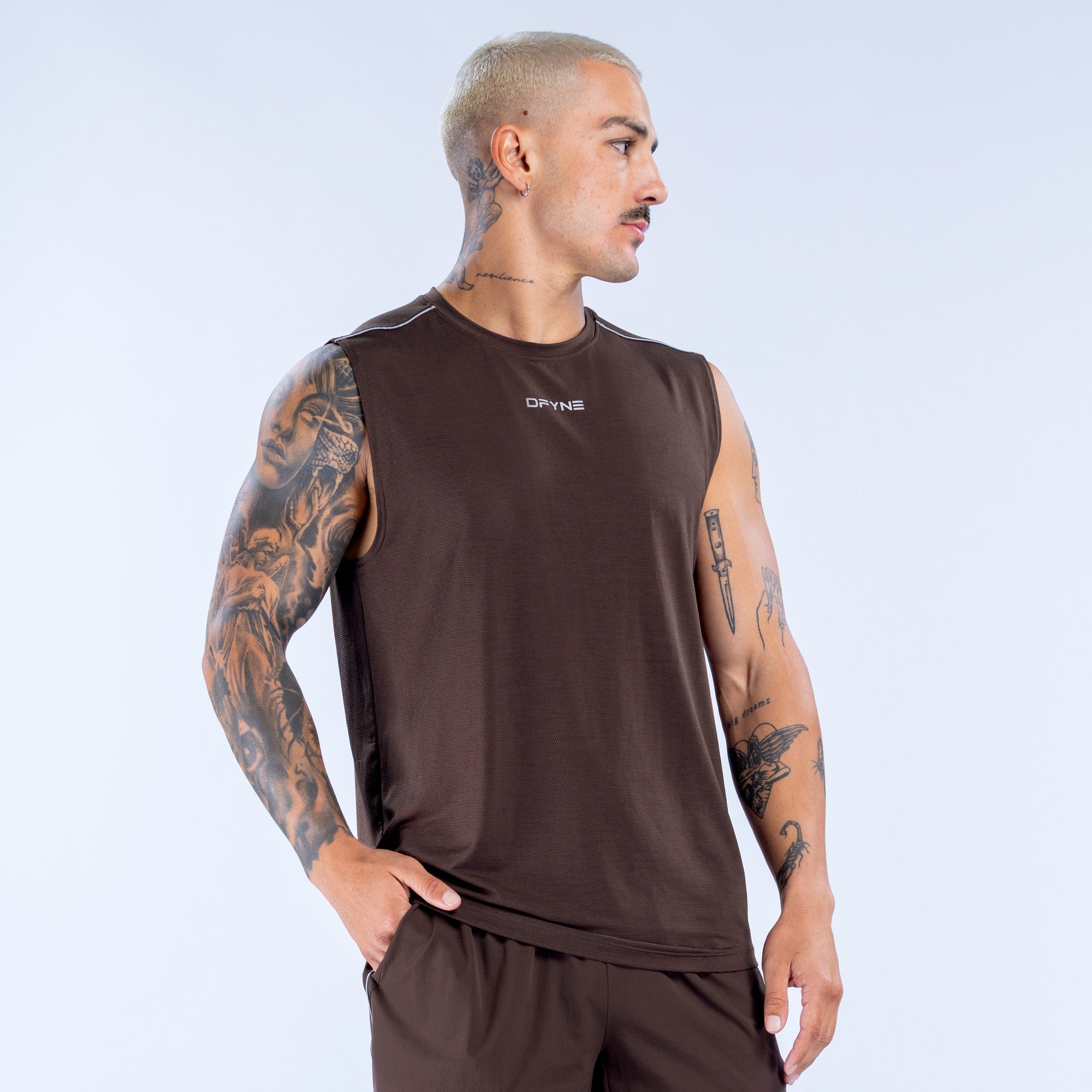 TAN タンクトップ Charge Tank – DFYNE