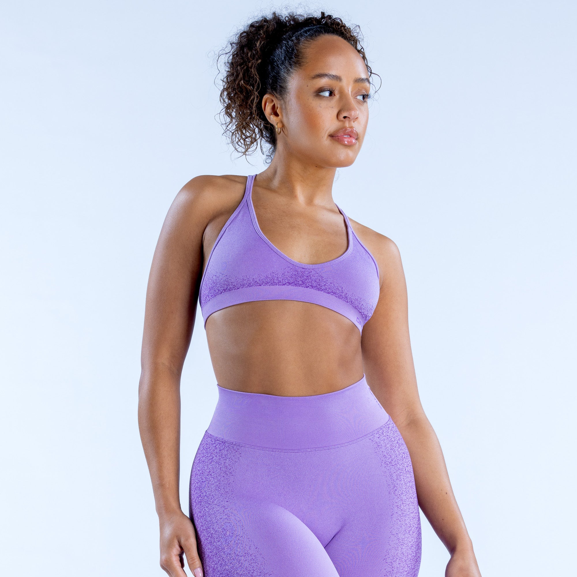 Cross back sports bra hotsell