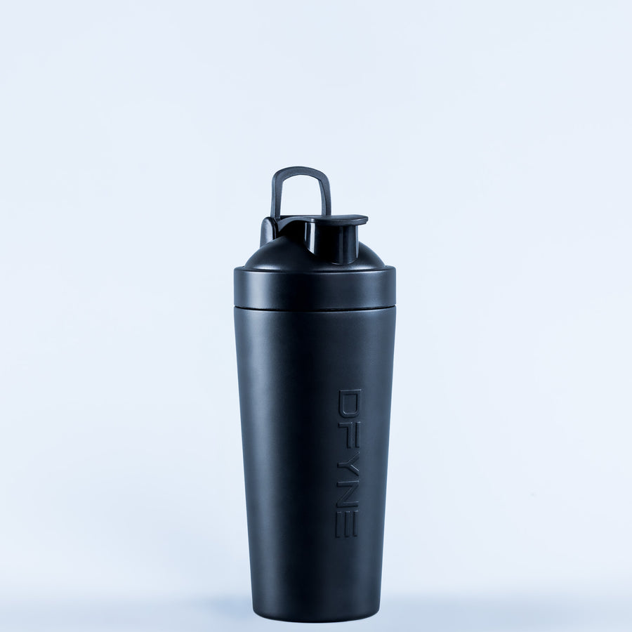 Shaker bottle, matte black with carry loop and front logo