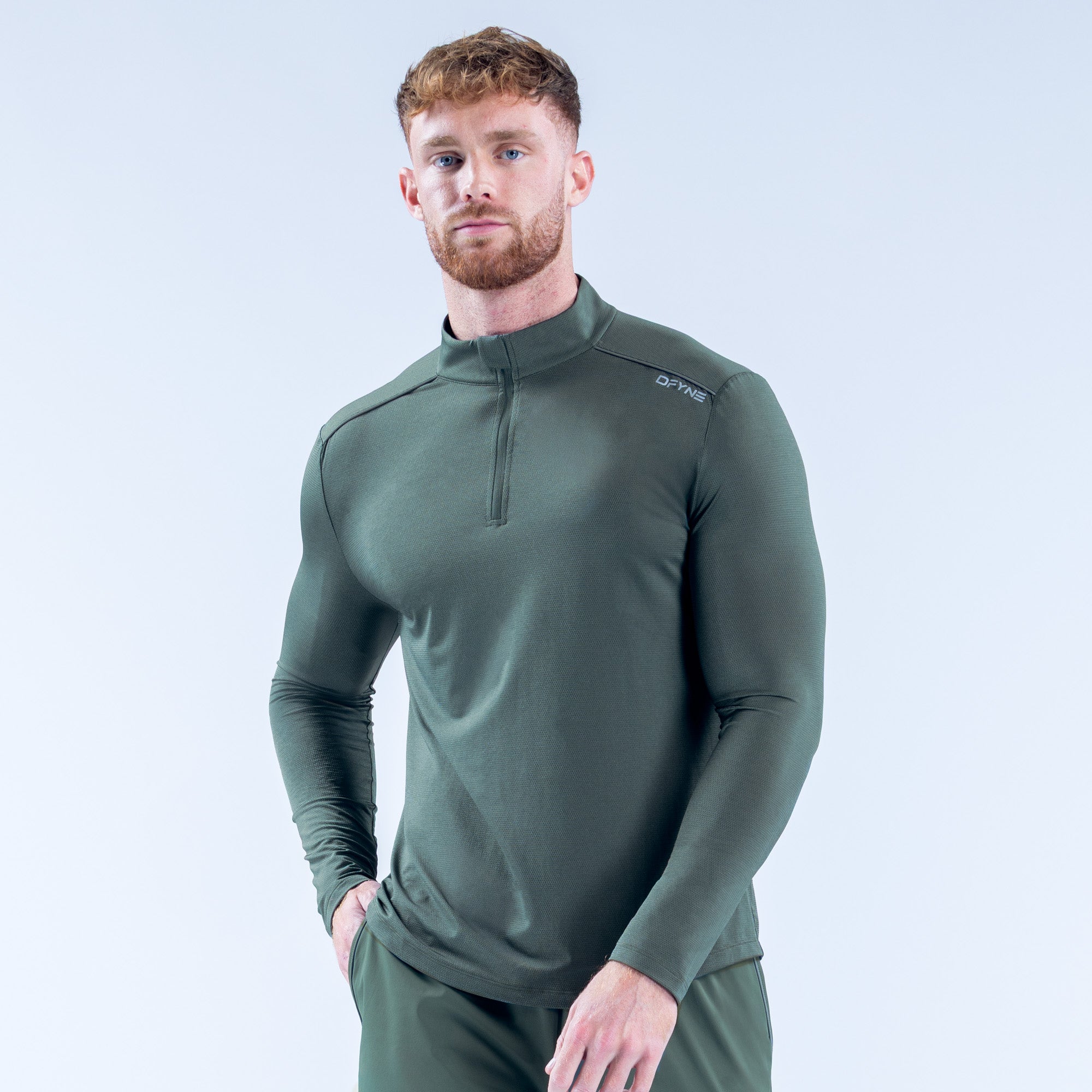 Charge Quarter Zip – DFYNE