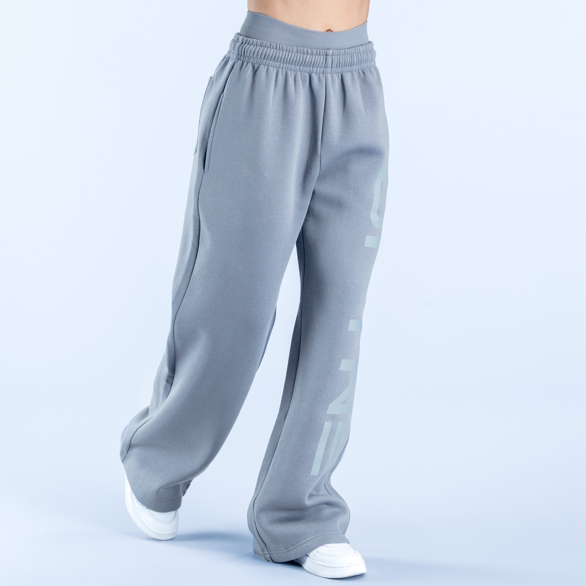 Signature Wide Leg Jogger