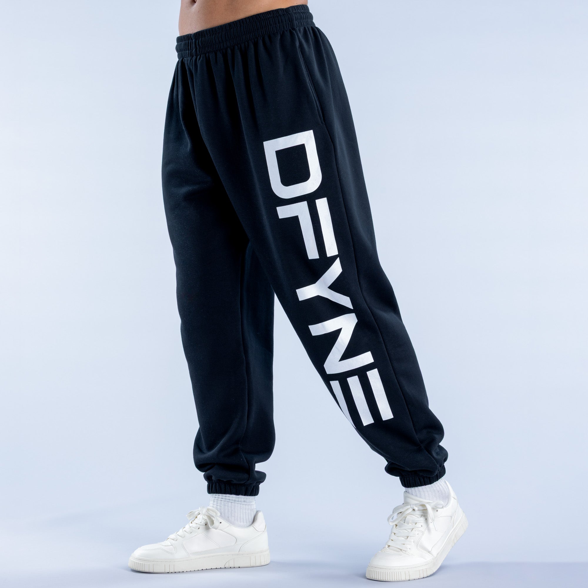 Signature Cuffed Jogger – DFYNE