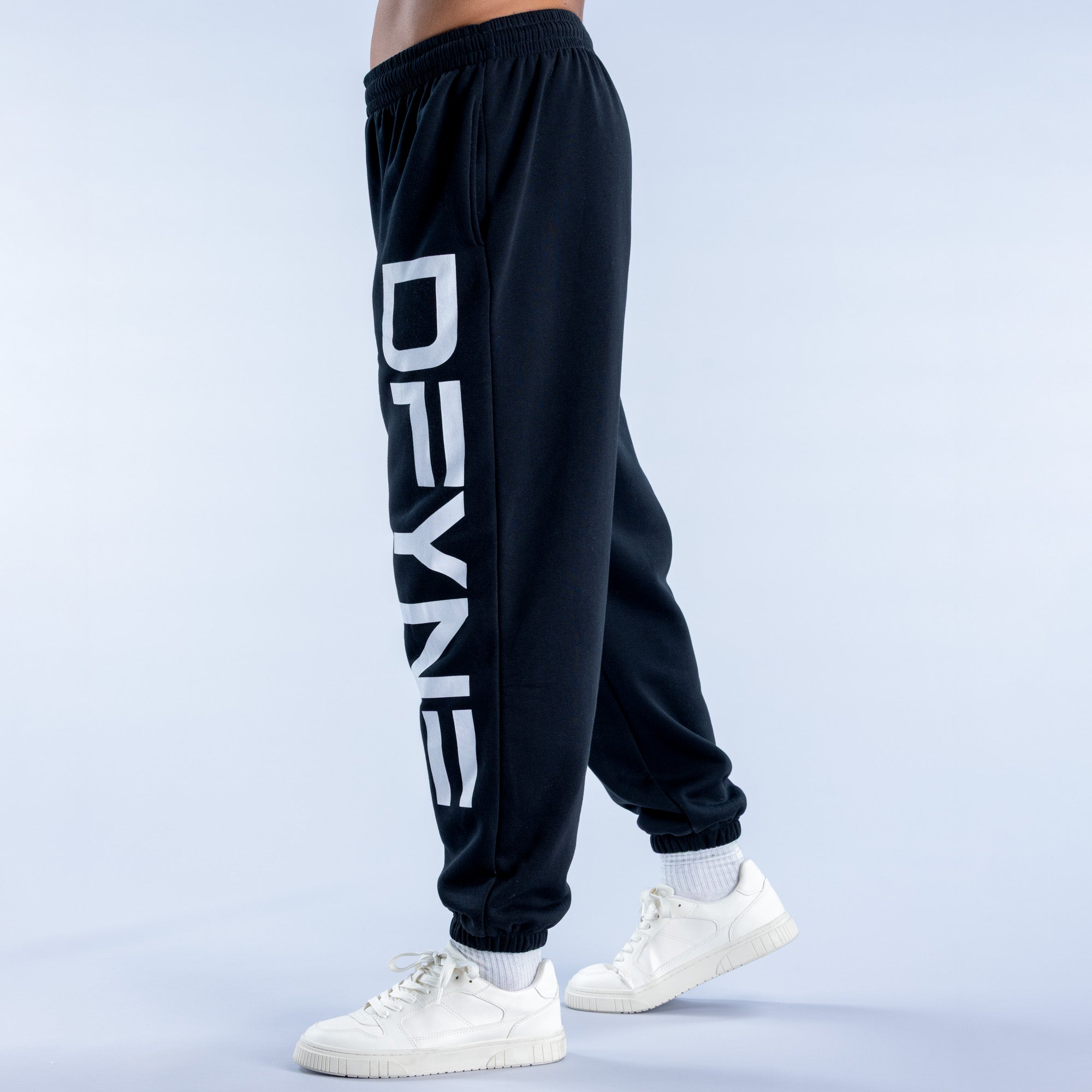 Signature Cuffed Jogger – DFYNE