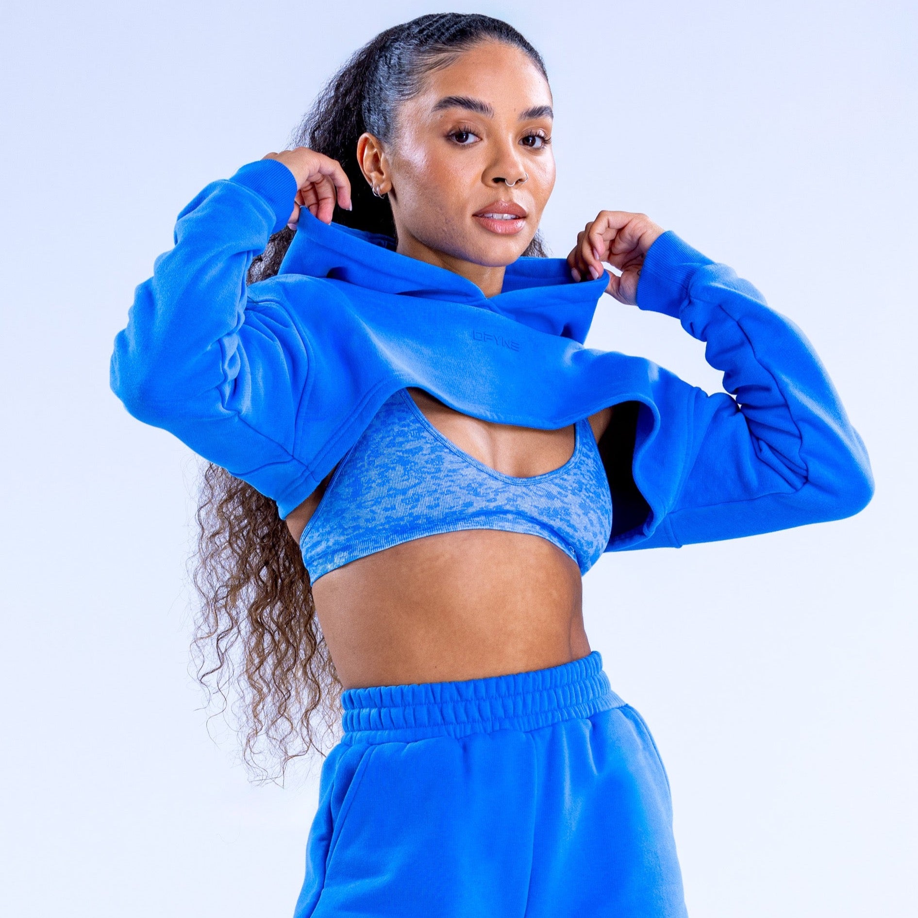 ナウンレス NOUNLESS NOUNLESS SHORT HOODIE TOPS （BLUE） Revive Super Crop Hoodie – DFYNE