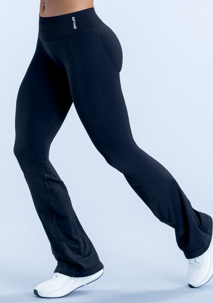 IMPACT Collection for Women | Contouring & Supportive Gym Clothes | DFYNE IMPACT Collection for Women | Contouring & Supportive Gym Clothes | DFYNE