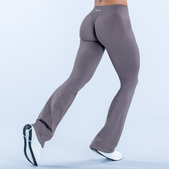 IMPACT Collection for Women | Contouring & Supportive Gym Clothes | DFYNE IMPACT Collection for Women | Contouring & Supportive Gym Clothes | DFYNE