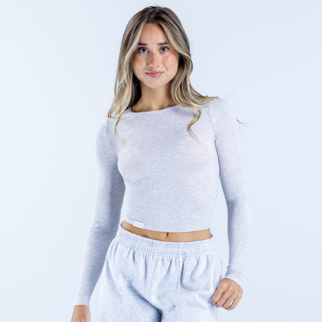 Light gray ribbed long-sleeve crop top with round neckline
