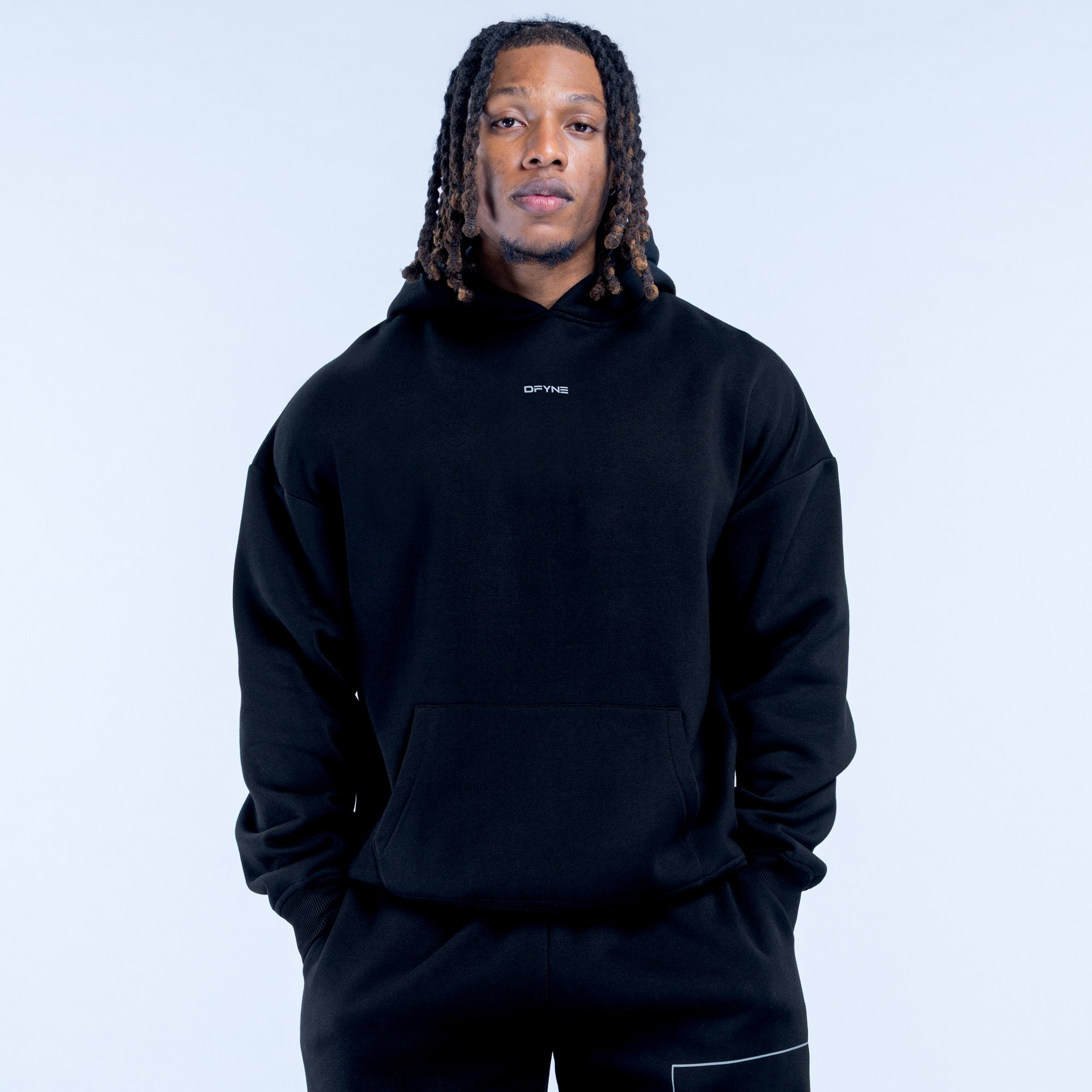 フットネスライフトレーナー Recharge Hoodie – DFYNE