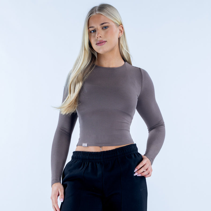 Ribbed long-sleeve top in taupe with crew neck and fitted waistline