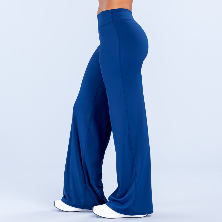 Blue wide-leg pants with high waist and flowing wide legs
