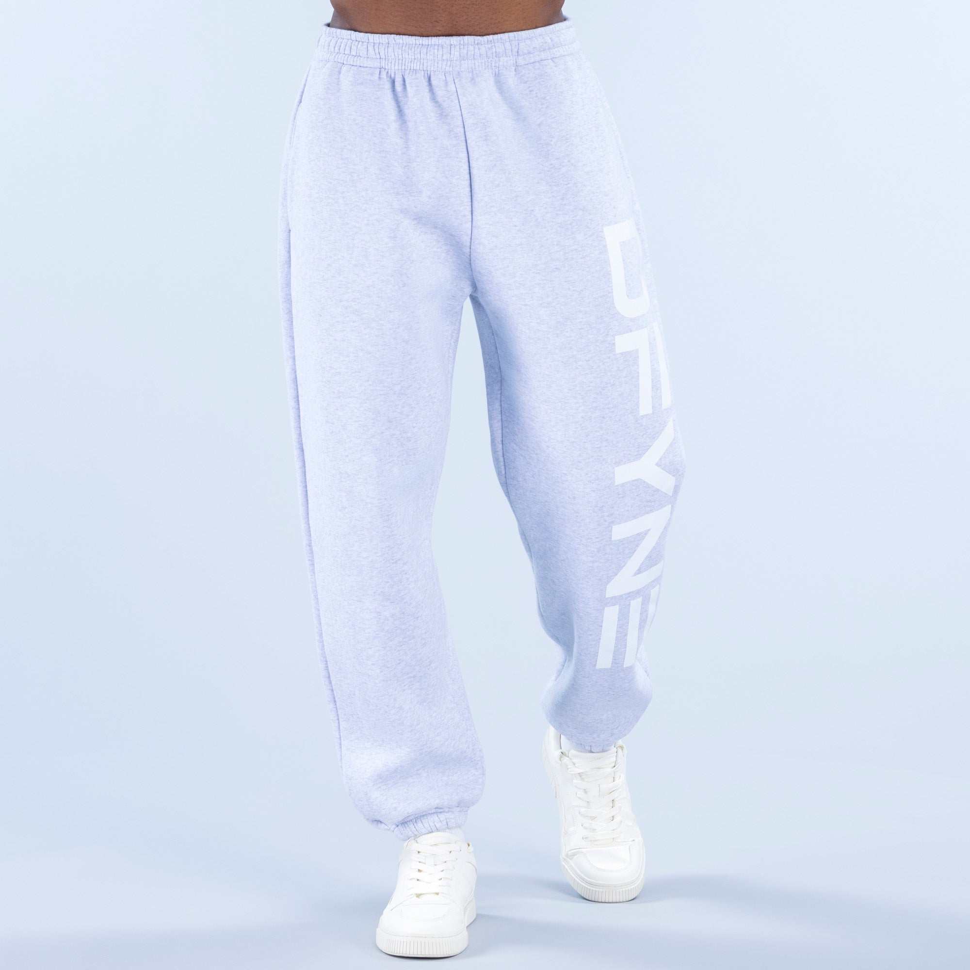 Signature Cuffed Jogger – DFYNE