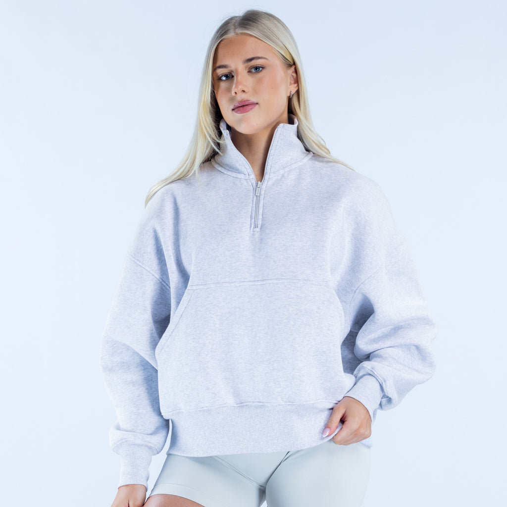 SIGNATURE_QUARTER_ZIP_SWEATSHI