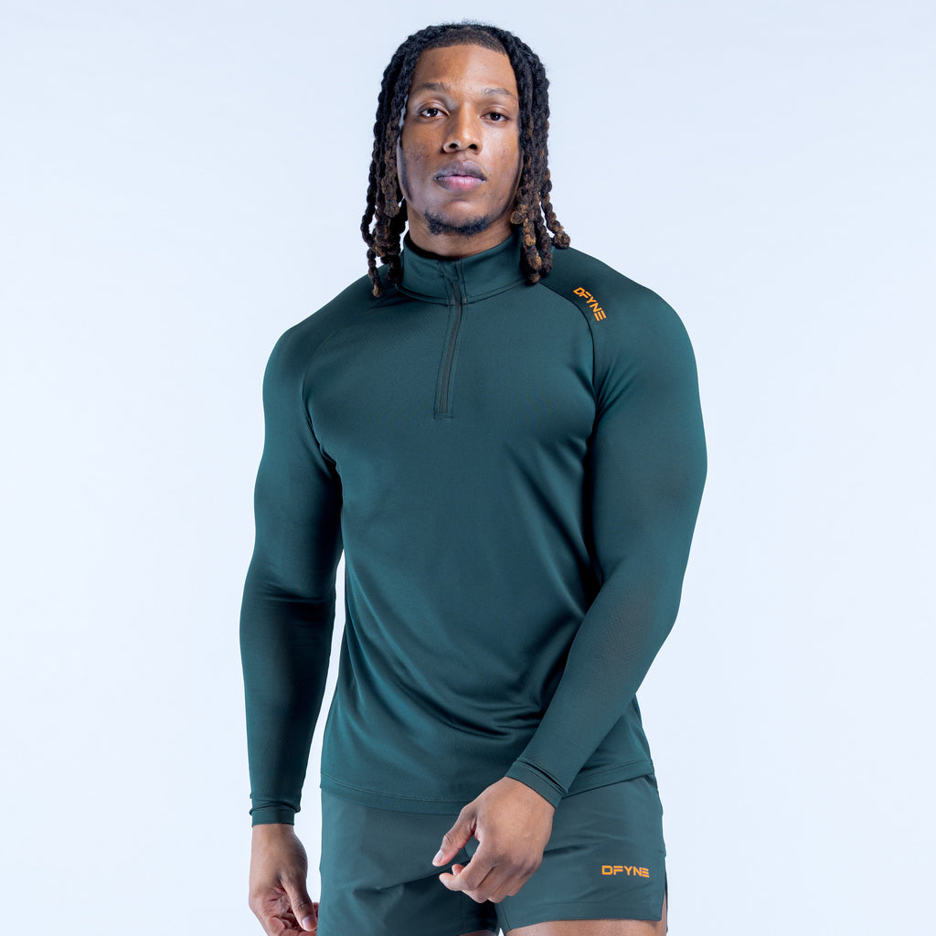UNBOUND_HALF_ZIP_GREY_AMBER_04