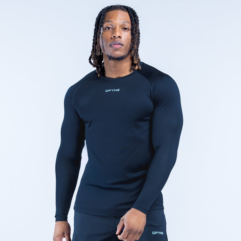 Unbound Long Sleeve Training T-Shirt – DFYNE