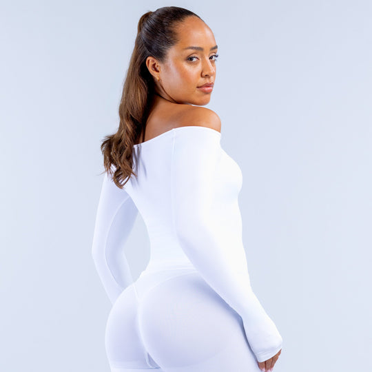 White off-shoulder long sleeve fitted top with smooth side seams